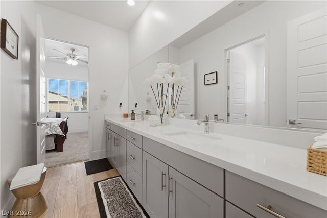 5241 Brayden Court, Las Vegas, NV 89131