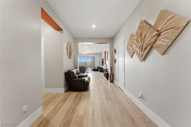 5241 Brayden Court, Las Vegas, NV 89131