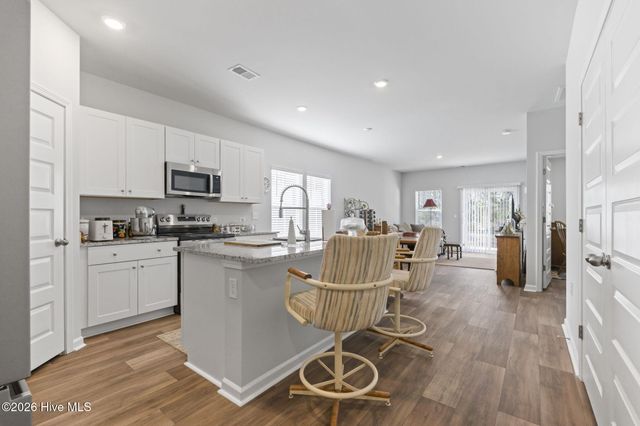 1724 Hunting Harris Court SW 6, Ocean Isle Beach, NC 28469