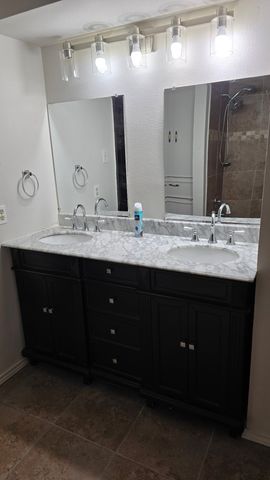 1415 Gillette Street, Dallas, TX 75217