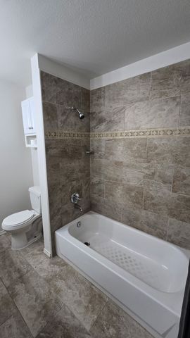 1415 Gillette Street, Dallas, TX 75217