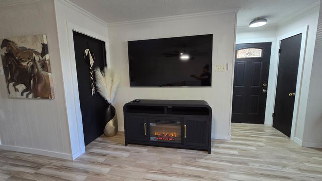 1415 Gillette Street, Dallas, TX 75217