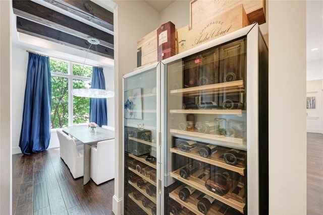8100 Magnolia Ridge CV, Austin, TX 78738