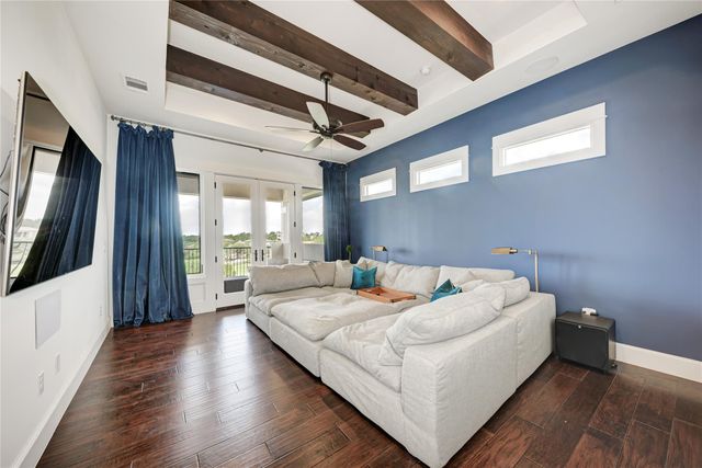 8100 Magnolia Ridge CV, Austin, TX 78738