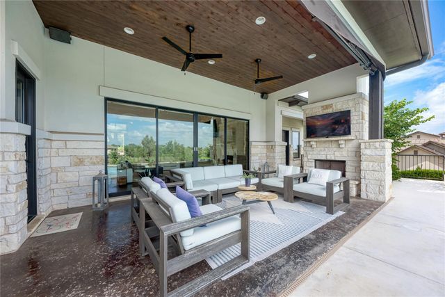 8100 Magnolia Ridge CV, Austin, TX 78738