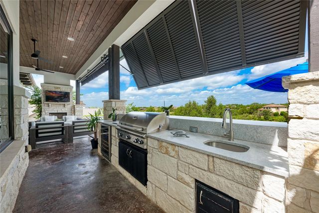 8100 Magnolia Ridge CV, Austin, TX 78738