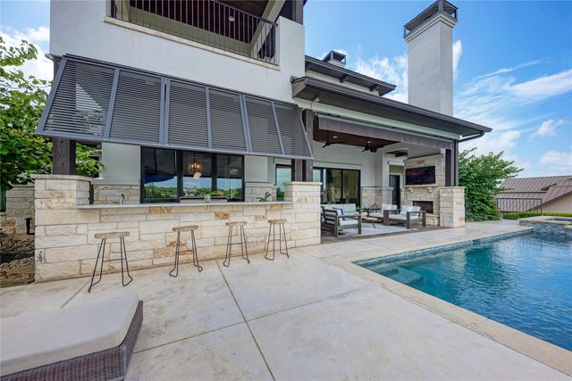 8100 Magnolia Ridge CV, Austin, TX 78738