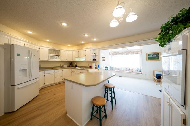 13274 Huntington Drive, Apple Valley, MN 55124