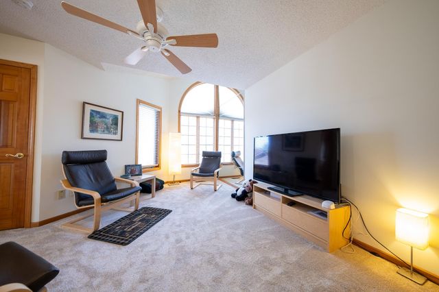 13274 Huntington Drive, Apple Valley, MN 55124