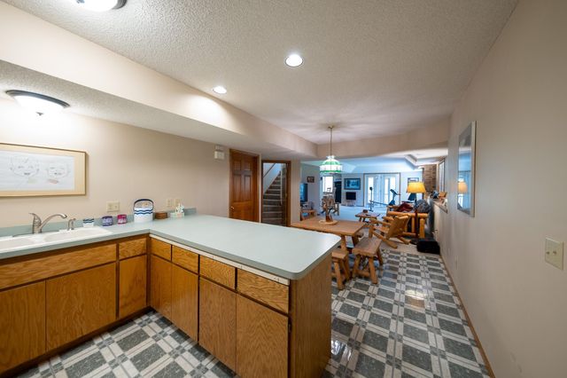 13274 Huntington Drive, Apple Valley, MN 55124