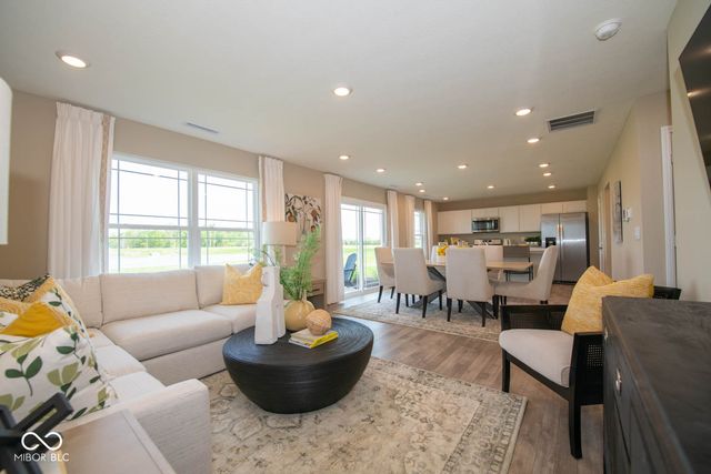6817 Levant Lane, Indianapolis, IN 46221