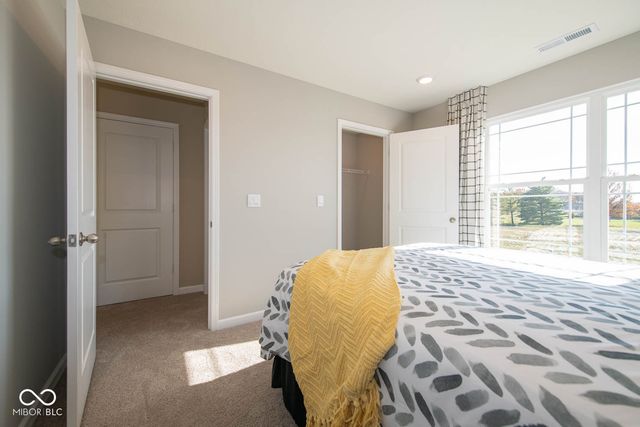 6817 Levant Lane, Indianapolis, IN 46221