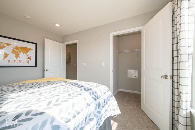 6817 Levant Lane, Indianapolis, IN 46221
