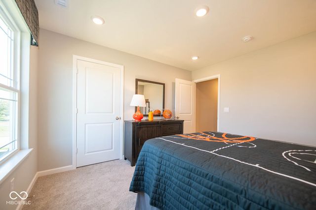 6817 Levant Lane, Indianapolis, IN 46221