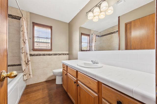 239 County Road 402, Danbury, TX 77534