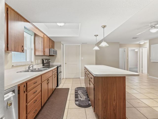 12109 SE 61ST COURT, Belleview, FL 34420
