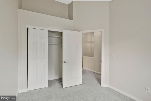 4112 FLOWER BOX CT, Fairfax, VA 22030