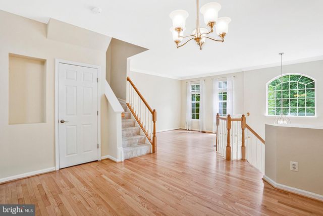 4112 FLOWER BOX CT, Fairfax, VA 22030