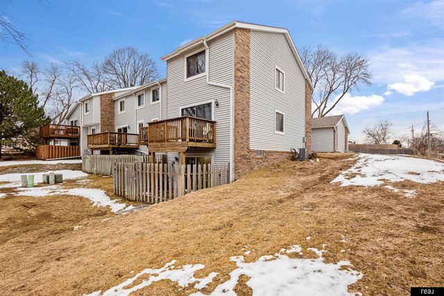 7603 S 88th Street, La Vista, NE 68128