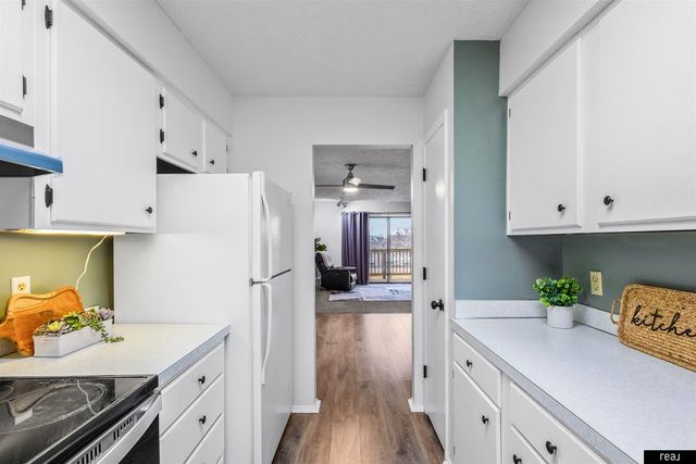 7603 S 88th Street, La Vista, NE 68128