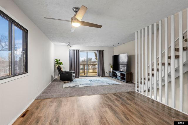 7603 S 88th Street, La Vista, NE 68128