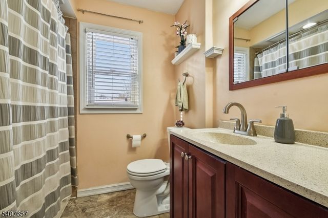 155 Netherwood Ave, North Plainfield Boro, NJ 07062