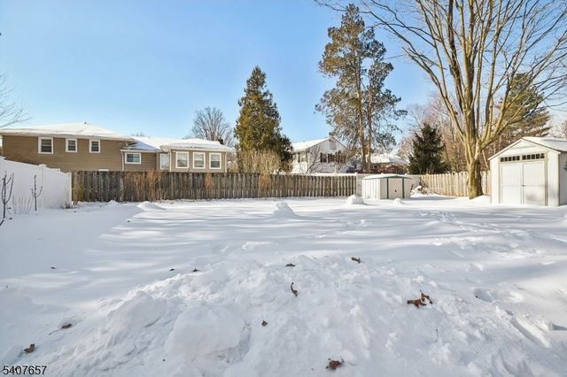 155 Netherwood Ave, North Plainfield Boro, NJ 07062