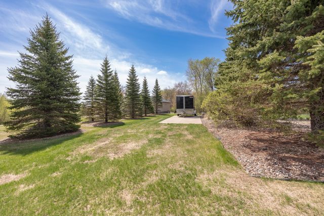 7195 County Road 10 E, Chaska, MN 55318
