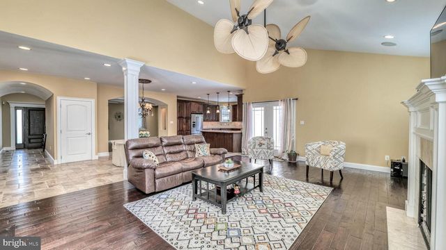 325 MURPHYS WAY, Linwood, NJ 08221