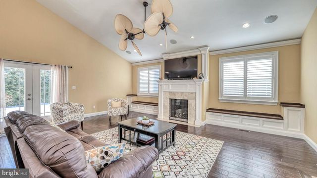 325 MURPHYS WAY, Linwood, NJ 08221