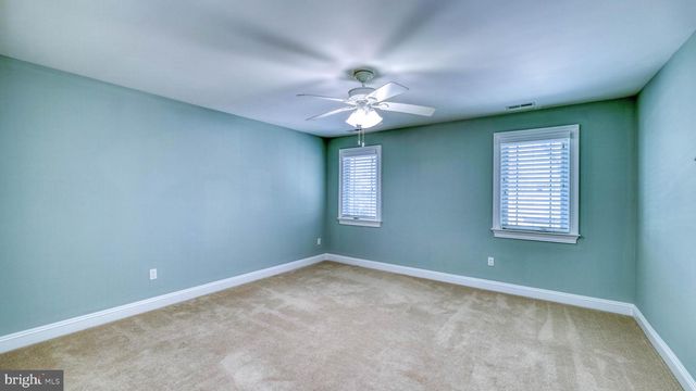 325 MURPHYS WAY, Linwood, NJ 08221