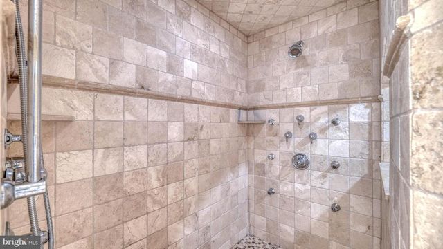 325 MURPHYS WAY, Linwood, NJ 08221