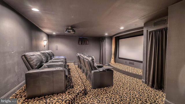 325 MURPHYS WAY, Linwood, NJ 08221