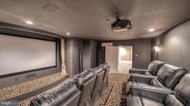 325 MURPHYS WAY, Linwood, NJ 08221