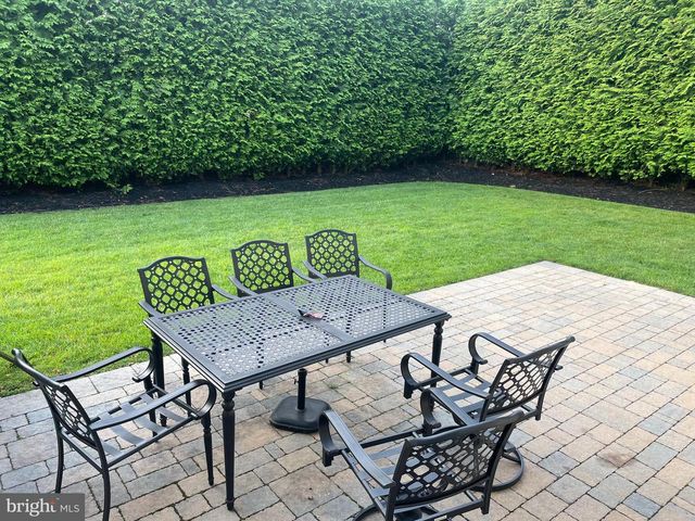 325 MURPHYS WAY, Linwood, NJ 08221