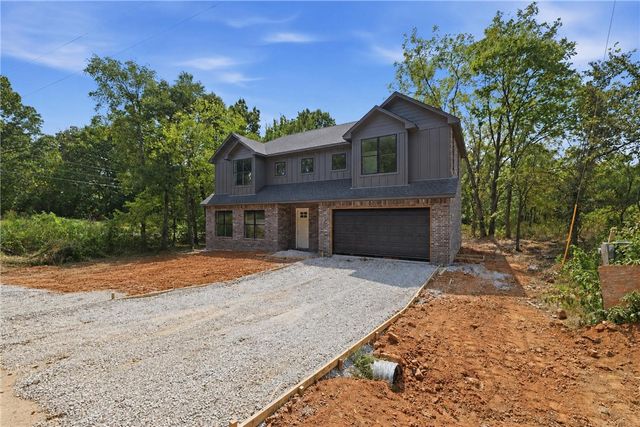 1 McDole Circle, Bella Vista, AR 72715
