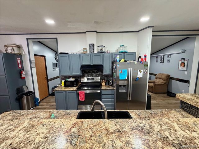 3498 Mackin Road, Flint Charter Township, MI 48504