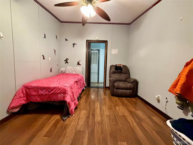3498 Mackin Road, Flint Charter Township, MI 48504