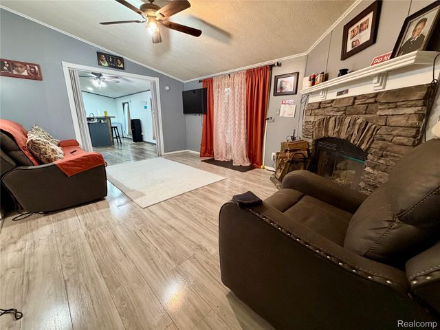 3498 Mackin Road, Flint Charter Township, MI 48504