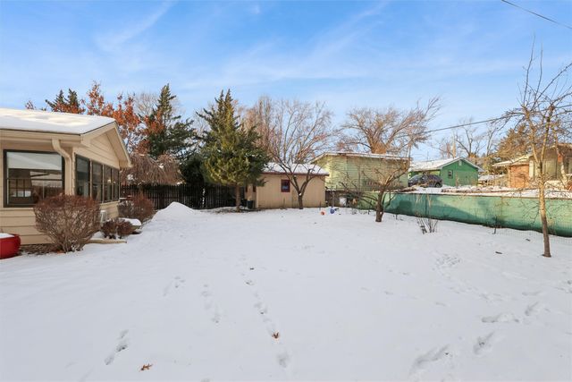 2725 Lynner Drive, Des Moines, IA 50310