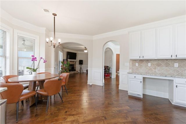 6230 6230 Wynfield Drive, Flowery Branch, GA 30542