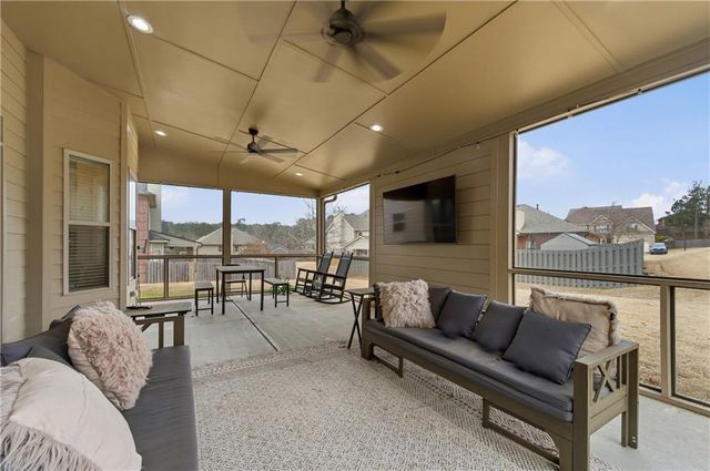 6230 6230 Wynfield Drive, Flowery Branch, GA 30542