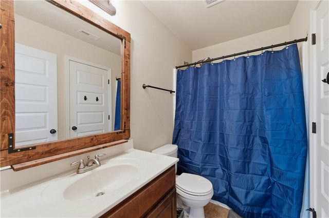 6230 6230 Wynfield Drive, Flowery Branch, GA 30542