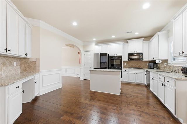 6230 6230 Wynfield Drive, Flowery Branch, GA 30542