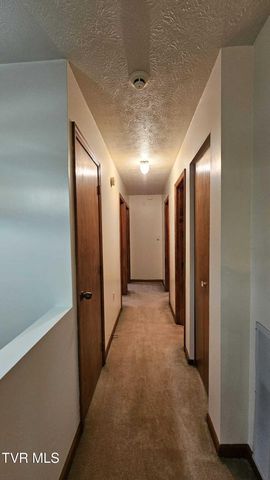 323 Northwest 6th Street, Coeburn, VA 24230