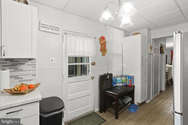 617 W COLLEGE AVE, York, PA 17401