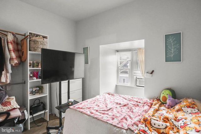 617 W COLLEGE AVE, York, PA 17401