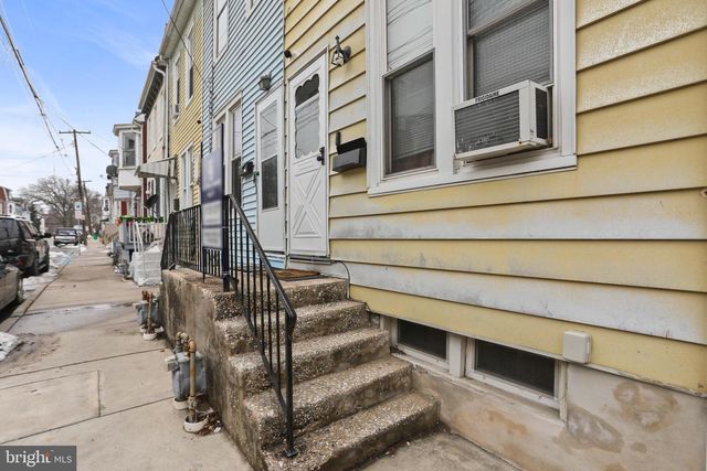 617 W COLLEGE AVE, York, PA 17401