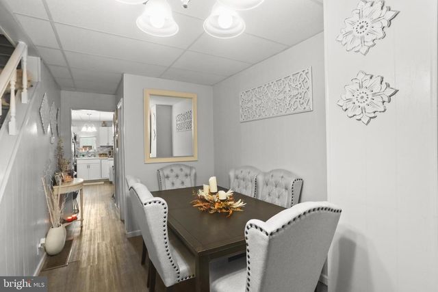 617 W COLLEGE AVE, York, PA 17401