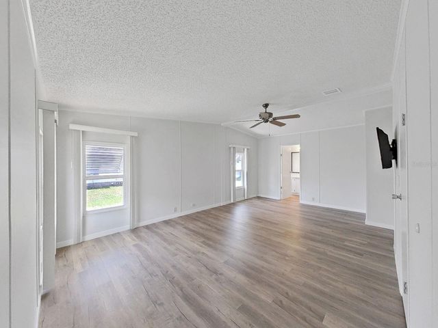 1779 FOX HILL DR, Lakeland, FL 33810